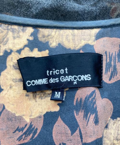 tricot COMME des GARCONS（トリココムデギャルソン）tricot COMME des GARCONS (トリココムデギャルソン) 丸襟花柄ウールジャケット グレー サイズ:Mの古着・服飾アイテム