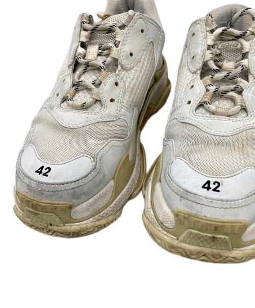 BALENCIAGA（バレンシアガ）BALENCIAGA (バレンシアガ) TRIPLE S SNEAKER ホワイト サイズ:UK8の古着・服飾アイテム
