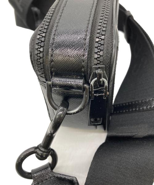 MARC JACOBS（マークジェイコブス）MARC JACOBS (マークジェイコブス) スナップショットショルダーバッグ ブラックの古着・服飾アイテム