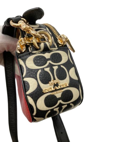 COACH（コーチ）COACH (コーチ) ショルダーバッグ Disney Mickey × Keith Haring Serena Satche レッド×ブラックの古着・服飾アイテム