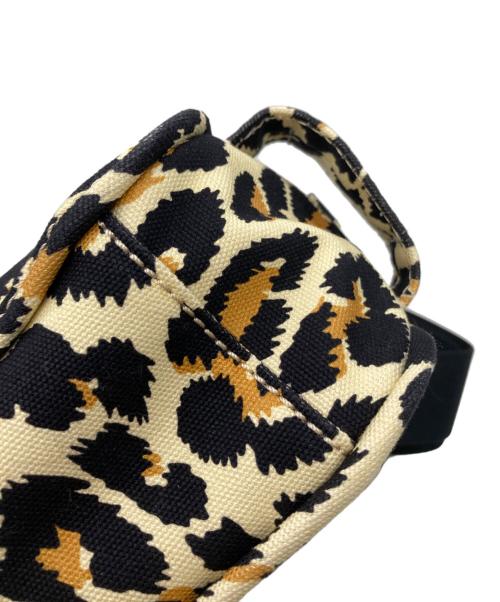 MARC JACOBS（マークジェイコブス）MARC JACOBS (マークジェイコブス) レオパード柄ショルダーバック ベージュの古着・服飾アイテム