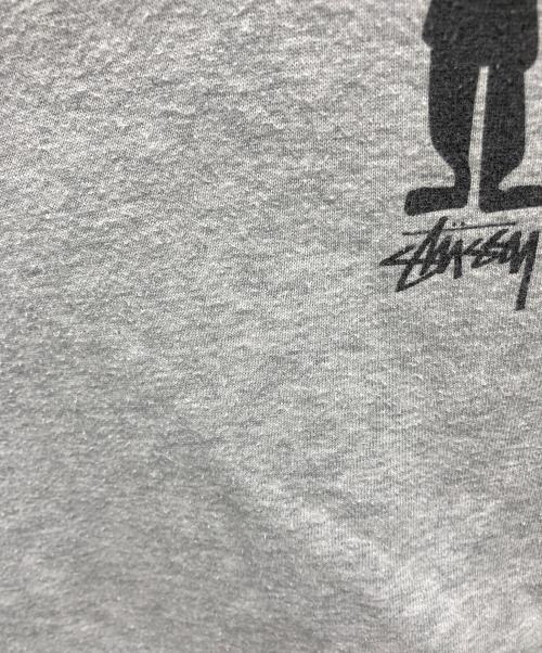 stussy（ステューシー）stussy (ステューシー) プルオーバーパーカー グレー サイズ:Mの古着・服飾アイテム