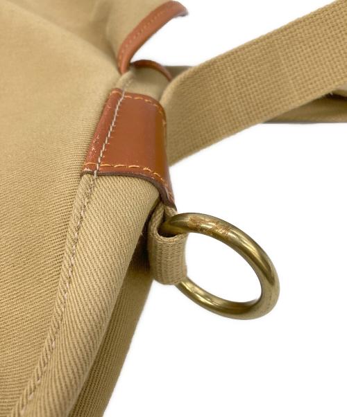 brady（ブレディ）brady (ブレディ) ariel trout small bag ブラウンの古着・服飾アイテム