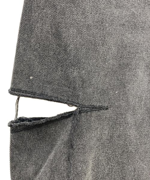 Maison Margiela（メゾンマルジェラ）Maison Margiela (メゾンマルジェラ) SLASH DETAIL CUT OUT JEANS DENIM ブラック サイズ:36の古着・服飾アイテム