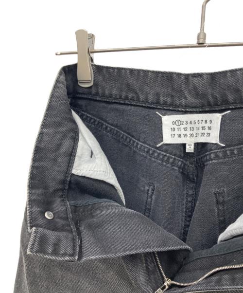 Maison Margiela（メゾンマルジェラ）Maison Margiela (メゾンマルジェラ) SLASH DETAIL CUT OUT JEANS DENIM ブラック サイズ:36の古着・服飾アイテム