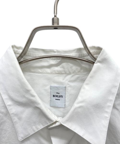 Berluti（ベルルッティ）Berluti (ベルルッティ) カリグラフィーポケットシャツ ホワイト サイズ:R41の古着・服飾アイテム