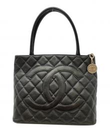 CHANEL（シャネル）の古着「キャビアスキン復刻トート マトラッセ」｜ブラック