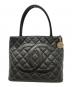CHANEL（シャネル）の古着「キャビアスキン復刻トート マトラッセ」｜ブラック