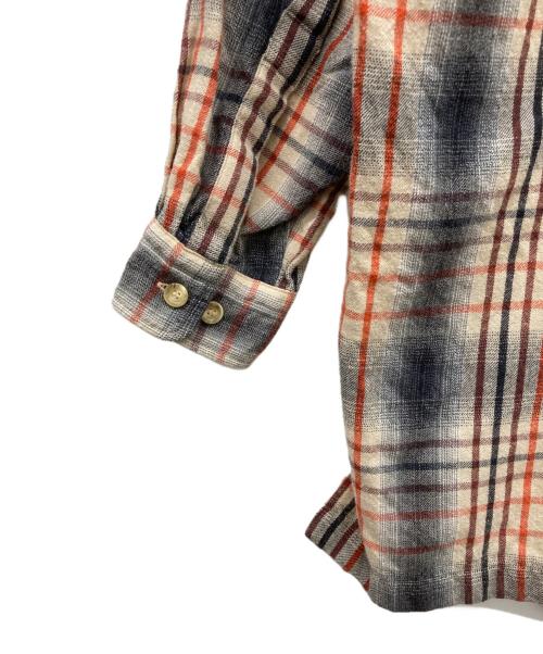 IM ISSEY MIYAKE（アイエムイッセイミヤケ）im ISSEY MIYAKE (アイエムイッセイミヤケ) コットンウールチェックシャツ ベージュ×グレー×レッド サイズ:Lの古着・服飾アイテム