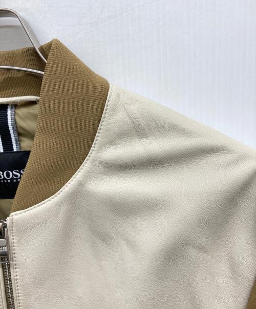 HUGO BOSS（ヒューゴ ボス）HUGO BOSS (ヒューゴ ボス) パンチングレザージャケット カーキ サイズ:46の古着・服飾アイテム