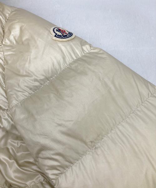 MONCLER（モンクレール）MONCLER (モンクレール) ダウンジャケット BIRON ベージュの古着・服飾アイテム