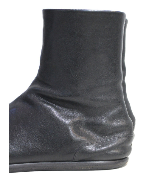 Maison Margiela（メゾンマルジェラ）Maison Margiela (メゾンマルジェラ) TABI BOOTS/足袋ブーツ ブラック サイズ:41 S57WU0095　の古着・服飾アイテム