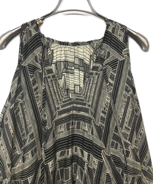 beautiful people（ビューティフルピープル）beautiful people (ビューティフルピープル) ジオメトリック柄ワンピース オリーブ サイズ:34の古着・服飾アイテム