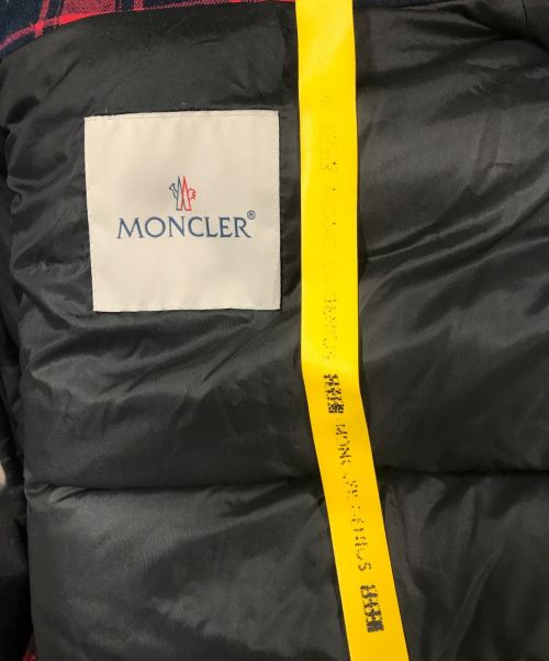 MONCLER（モンクレール）MONCLER (モンクレール) FRAGMENT DESIGN (フラグメントデザイン) MORAN GIUBBOTTO レッド サイズ:3の古着・服飾アイテム