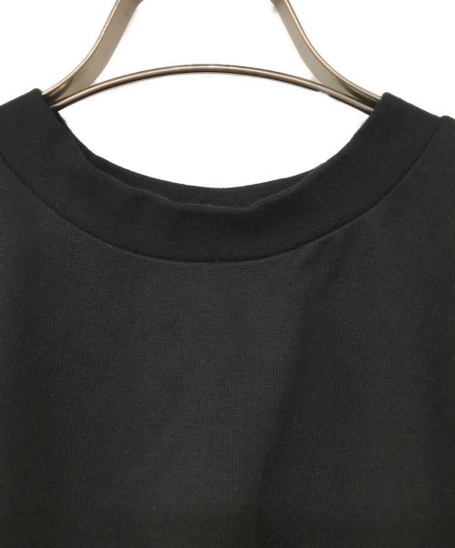 is-ness（イズネス）is-ness (イズネス) Graphpaper (グラフペーパー) サイドジップ オーバーサイズTシャツ ブラック サイズ:Fの古着・服飾アイテム