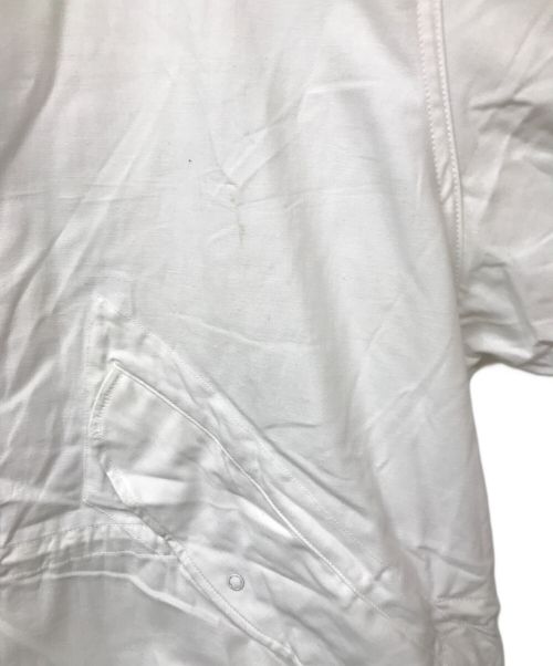 US ARMY（ユーエスアーミー）US ARMY (ユーエスアーミー) SNOW PARKA ホワイト サイズ:Sの古着・服飾アイテム