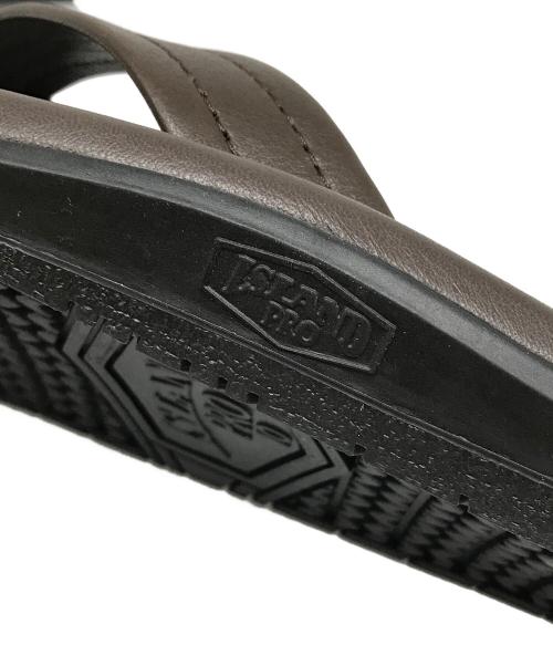 ISLAND SLIPPER（アイランドスリッパ）ISLAND SLIPPER (アイランドスリッパ) レザーサンダル ブラウン サイズ:10の古着・服飾アイテム