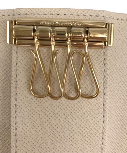 LOUIS VUITTON（ルイ ヴィトン）LOUIS VUITTON (ルイ ヴィトン) ミュルティクレ4キーケース ベージュの古着・服飾アイテム