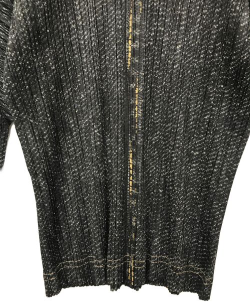 PLEATS PLEASE（プリーツプリーズ）PLEATS PLEASE (プリーツプリーズ) デニム 転写プリントシャツ ブラック×ネイビー サイズ:3の古着・服飾アイテム