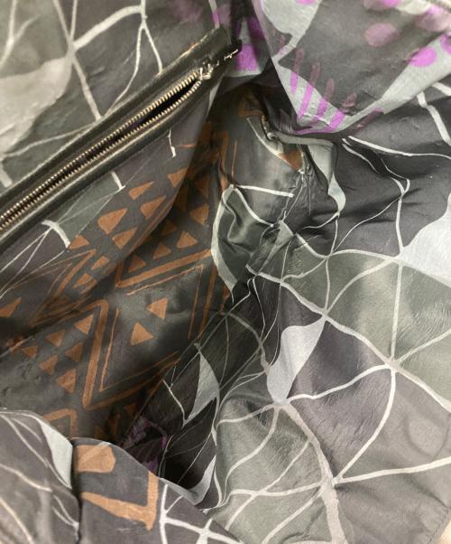 Salvatore Ferragamo（サルヴァトーレ フェラガモ）Salvatore Ferragamo (サルヴァトーレ フェラガモ) ベロアトートバッグ ブラックの古着・服飾アイテム