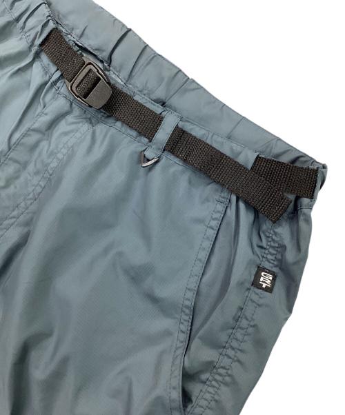 Columbia（コロンビア）Columbia (コロンビア) ナイロンカーゴハーフパンツ グレー サイズ:Lの古着・服飾アイテム