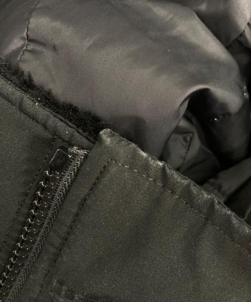 CANADA GOOSE（カナダグース）CANADA GOOSE (カナダグース) Labrador Bomber Heritage ラブラドール ボンバー ダウンジャケット ブラック サイズ:Sの古着・服飾アイテム