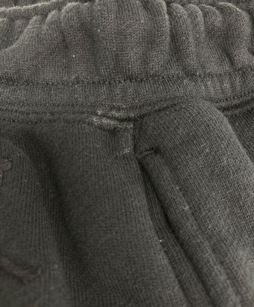 JORDAN（ジョーダン）JORDAN (ジョーダン) Nina Chanel Abney (ニーナ シャネル アブニー) スウェットハーフパンツ ブラック サイズ:Mの古着・服飾アイテム