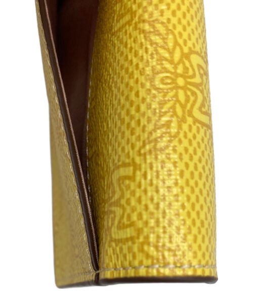 MCM（エムシーエム）MCM (エムシーエム) Himmelカードケース イエロー 未使用品の古着・服飾アイテム