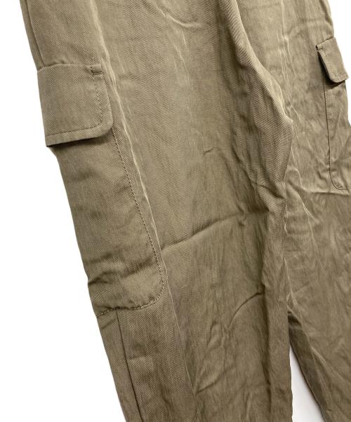 UNTITLED（アンタイトル）UNTITLED (アンタイトル) パウダータッチ/薄手大人カーゴパンツ カーキの古着・服飾アイテム