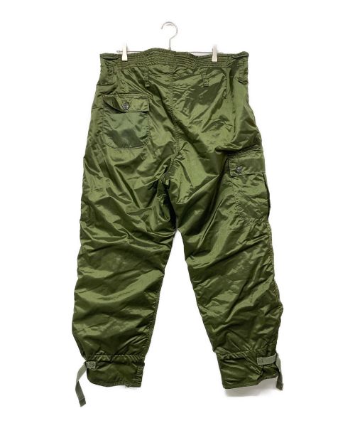 USED（ユーズド）USED (ユーズド) ヴィンテージミリタリーナイロンパンツ カーキ サイズ:Lの古着・服飾アイテム
