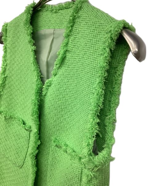 allureville（アルアバイル）allureville (アルアバイル) ラスティックツイードフリンジジレ グリーン サイズ:2の古着・服飾アイテム