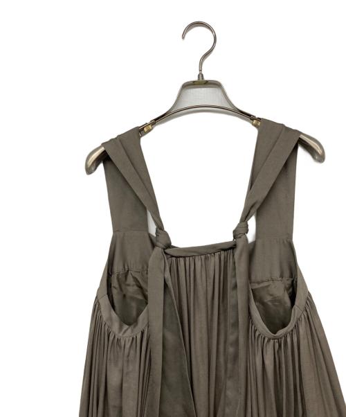 Curensology（カレンソロジー）Curensology (カレンソロジー) サテンサロペットスカート カーキ サイズ:Fの古着・服飾アイテム