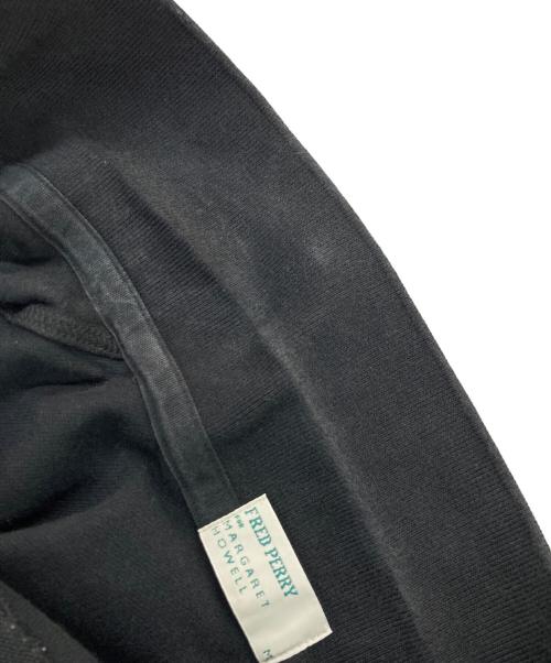 FRED PERRY（フレッドペリー）FRED PERRY (フレッドペリー) MARGARET HOWELL (マーガレットハウエル) ポロシャツ ブラック サイズ:Mの古着・服飾アイテム