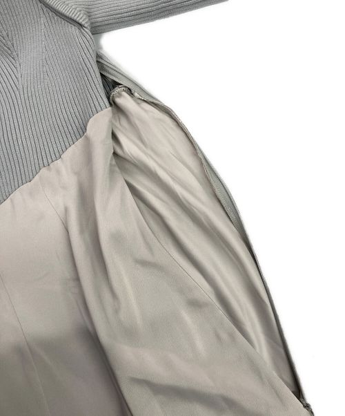 FRAY ID（フレイ アイディー）FRAY ID (フレイ アイディー) スクエアーネックコンビワンピース スカイブルー サイズ:One Size 未使用品の古着・服飾アイテム