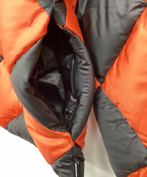 NEIGHBORHOOD（ネイバーフッド）NEIGHBORHOOD (ネイバーフッド) CHECKER DOWN JACKET ブラック×オレンジ サイズ:Mの古着・服飾アイテム