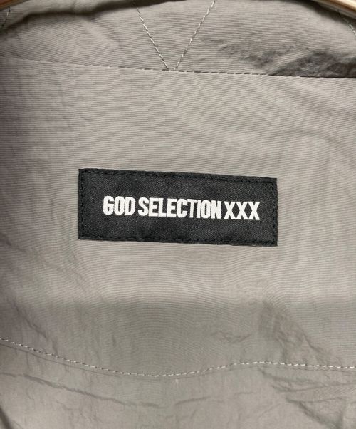 GOD SELECTION XXX（ゴッドセレクショントリプルエックス）GOD SELECTION XXX (ゴッドセレクショントリプルエックス) ナイロンハーフジッププルオーバー グレー サイズ:Mの古着・服飾アイテム