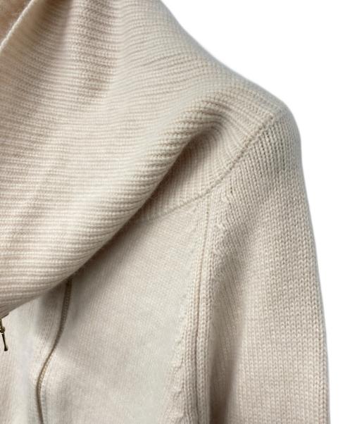 HER LIP TO（ハーリップトゥ）HER LIP TO (ハーリップトゥ) Big Collar Knit Top アイボリー サイズ:F 未使用品の古着・服飾アイテム