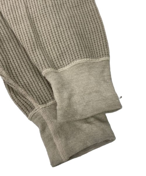 45R（フォーティファイブ・アール）45R (フォーティーファイブアール) USモーワッフルの908ニットソーヘンリー グレー サイズ:3の古着・服飾アイテム