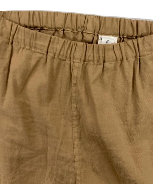 Veritecoeur（ヴェリテクール）Veritecoeur (ヴェリテクール) サブリナストレッチパンツ ベージュ サイズ:3の古着・服飾アイテム