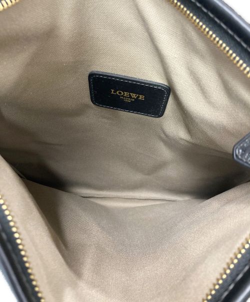 LOEWE（ロエベ）LOEWE (ロエベ) アナグラムショルダーバッグ グレーの古着・服飾アイテム