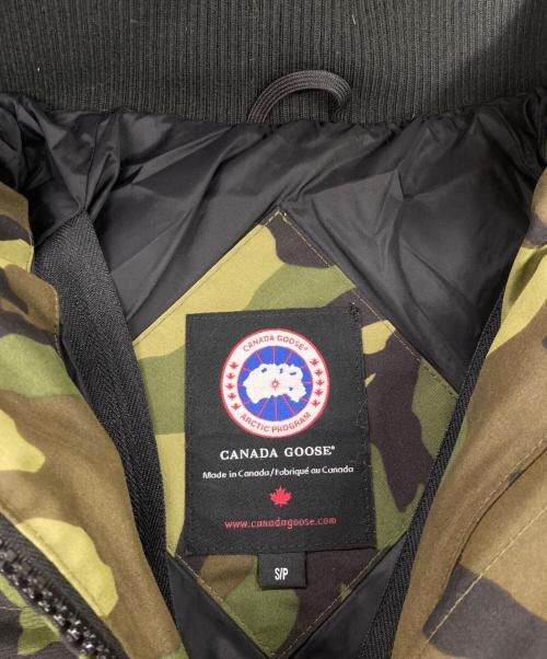 CANADA GOOSE（カナダグース）CANADA GOOSE (カナダグース) Savona Bomber /ダウンジャケット カーキ サイズ:Sの古着・服飾アイテム