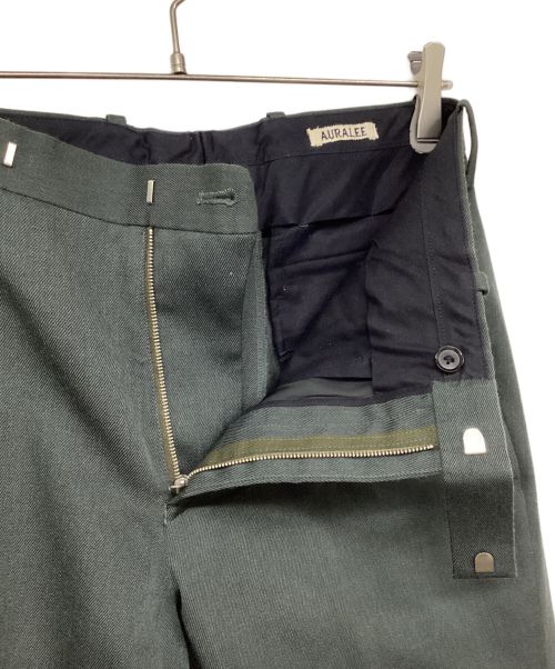 AURALEE（オーラリー）AURALEE (オーラリー) WOOL KID MOHAIR GABARDINE NARROW SLACKS/スラックス モスグリーン サイズ:4の古着・服飾アイテム