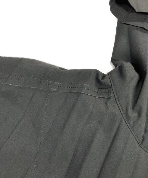 HOMME PLISSE ISSEY MIYAKE（オム プリッセ イッセイ ミヤケ）HOMME PLISSE ISSEY MIYAKE (オムプリッセ イッセイ ミヤケ) エッジコート ブラック サイズ:1の古着・服飾アイテム