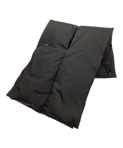 AK+1（エーケーワン）AK+1 (エーケーワン) 2WAY ダウン ケープ ブラック サイズ:FREEの古着・服飾アイテム