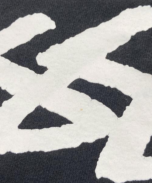 stussy（ステューシー）stussy (ステューシー) ワールドツアー プリントスウェット ブラック サイズ:Mの古着・服飾アイテム