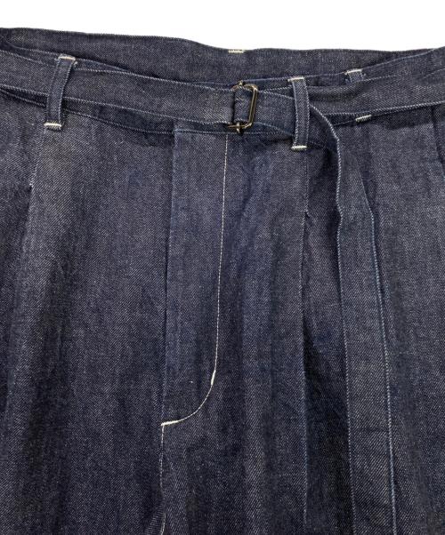 MR.OLIVE（ミスターオリーブ）MR.OLIVE (ミスターオリーブ) BELTED WIDE TAPERED PANTS インディゴ サイズ:Mの古着・服飾アイテム