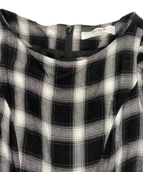 HER LIP TO（ハーリップトゥ）HER LIP TO (ハーリップトゥ) Roanne Over Check Dress/チェックドレス ブラック×ホワイト サイズ:Sの古着・服飾アイテム