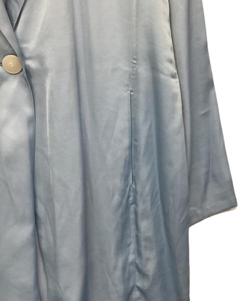 ELOOPS（イーループス）ELOOPS (イーループス) Gathered Sleeve Draped Satin Long Coat/サテンコート スカイブルー サイズ:M 未使用品の古着・服飾アイテム