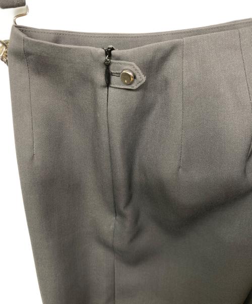 THE RERACS（ザ リラクス）THE RERACS (ザ リラクス) edition (エディション) サスペンダースカート グレー サイズ:38の古着・服飾アイテム