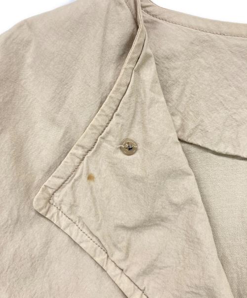 nest Robe（ネストローブ）nest Robe (ネストローブ) ノーカラージャケット ベージュ サイズ:Fの古着・服飾アイテム